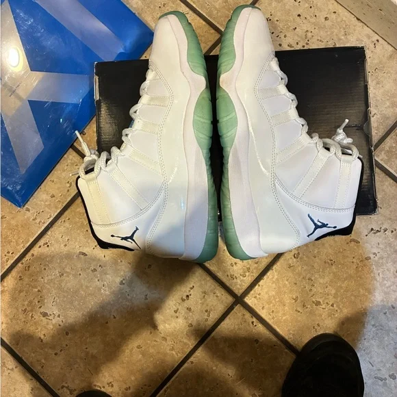 Air Jordan legend blue 11 size 11 2014 release og all used - Picture 2 of 5